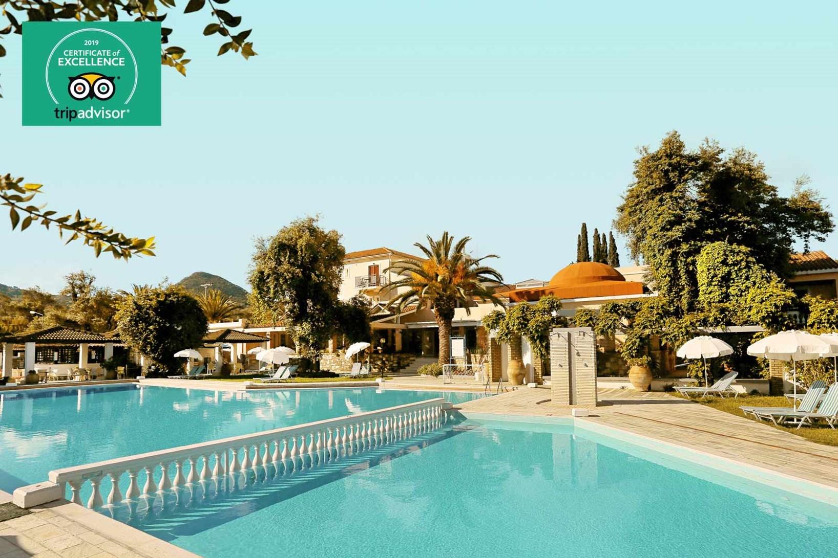 Sentido Apollo Palace Mesongí Buitenkant foto
