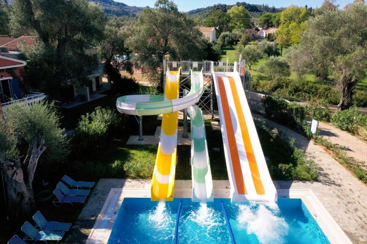 Sentido Apollo Palace Mesongí Buitenkant foto Water park in Greece